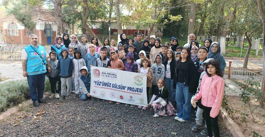 YÜZ'ÜMÜZ GÜLSÜN PROJESİ ETKİNLİKLERİMİZ DEVAM EDİYOR